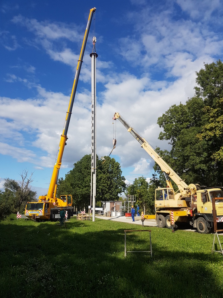 Osadenie výstroje vrtov hydraulickej ochrany vôd